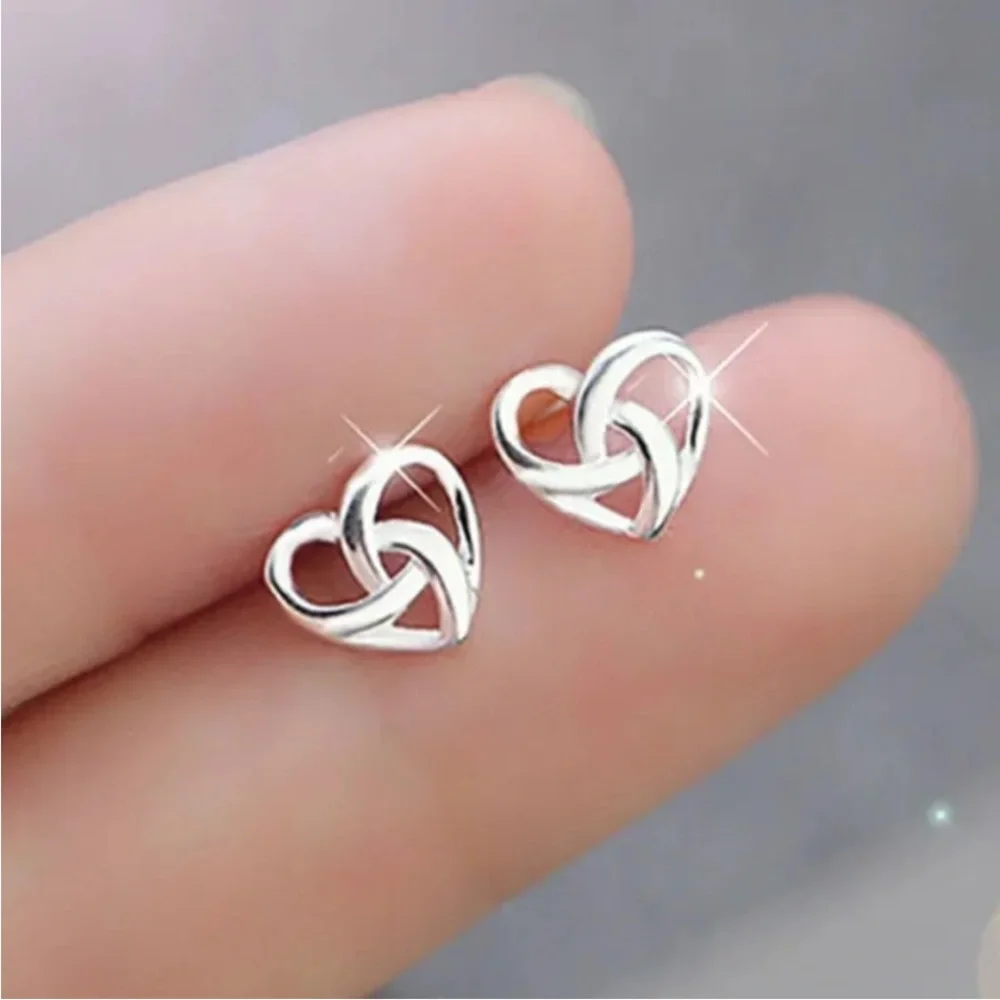 New Sterling Silver Heart Studs